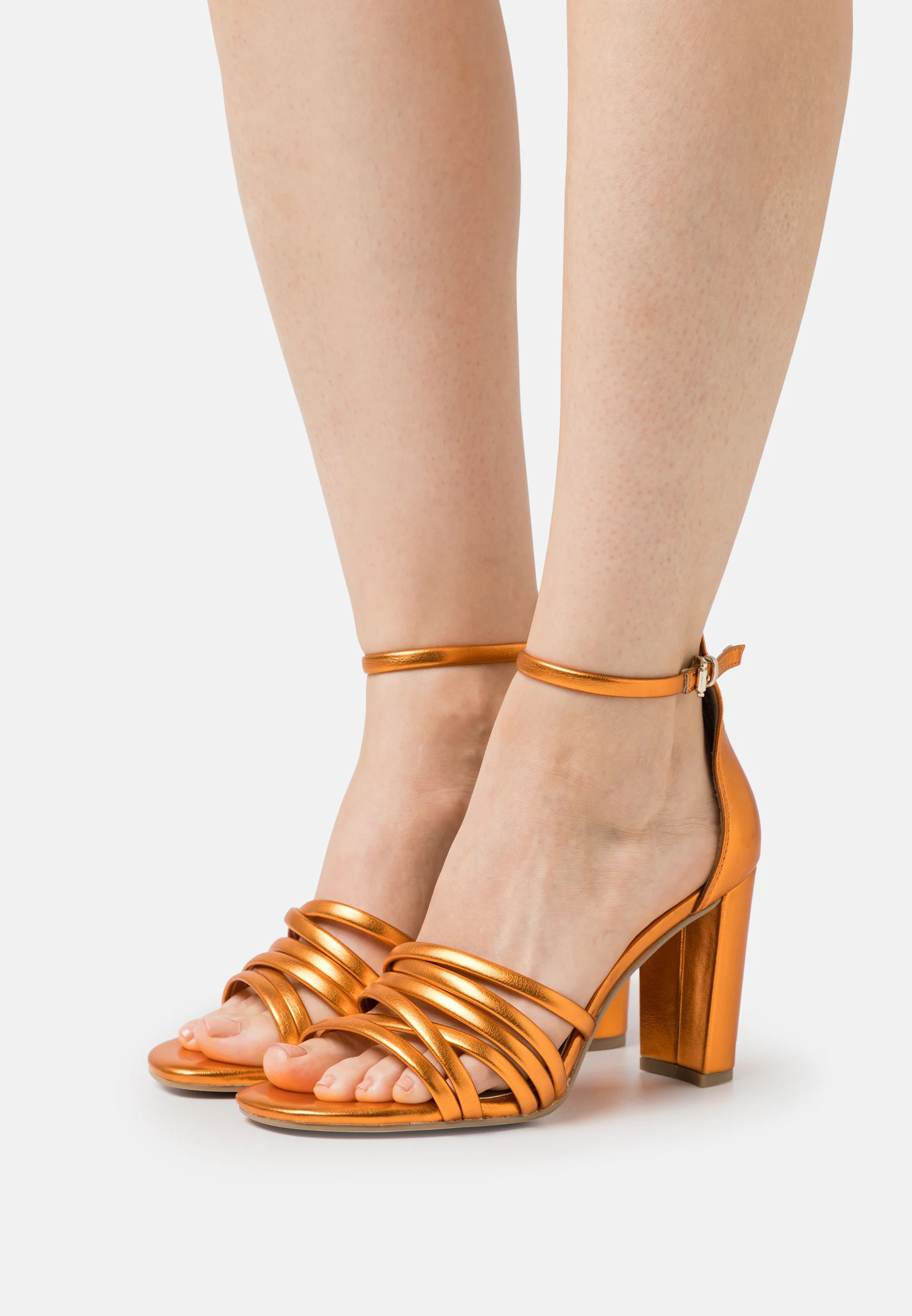 Sandale elegante cu toc