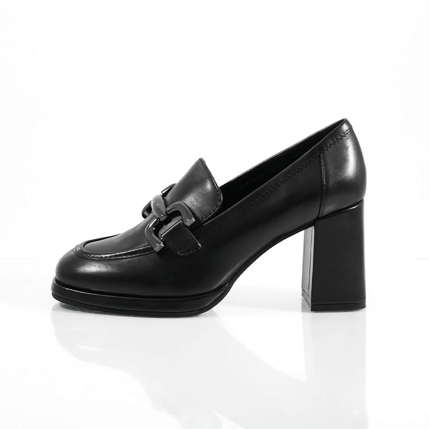 Pantofi confortabili din piele naturala