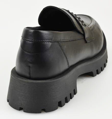 Pantofi confortabili din piele naturala