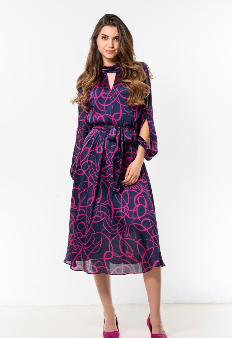 Rochie vaporoasa cu imprimeu geometric