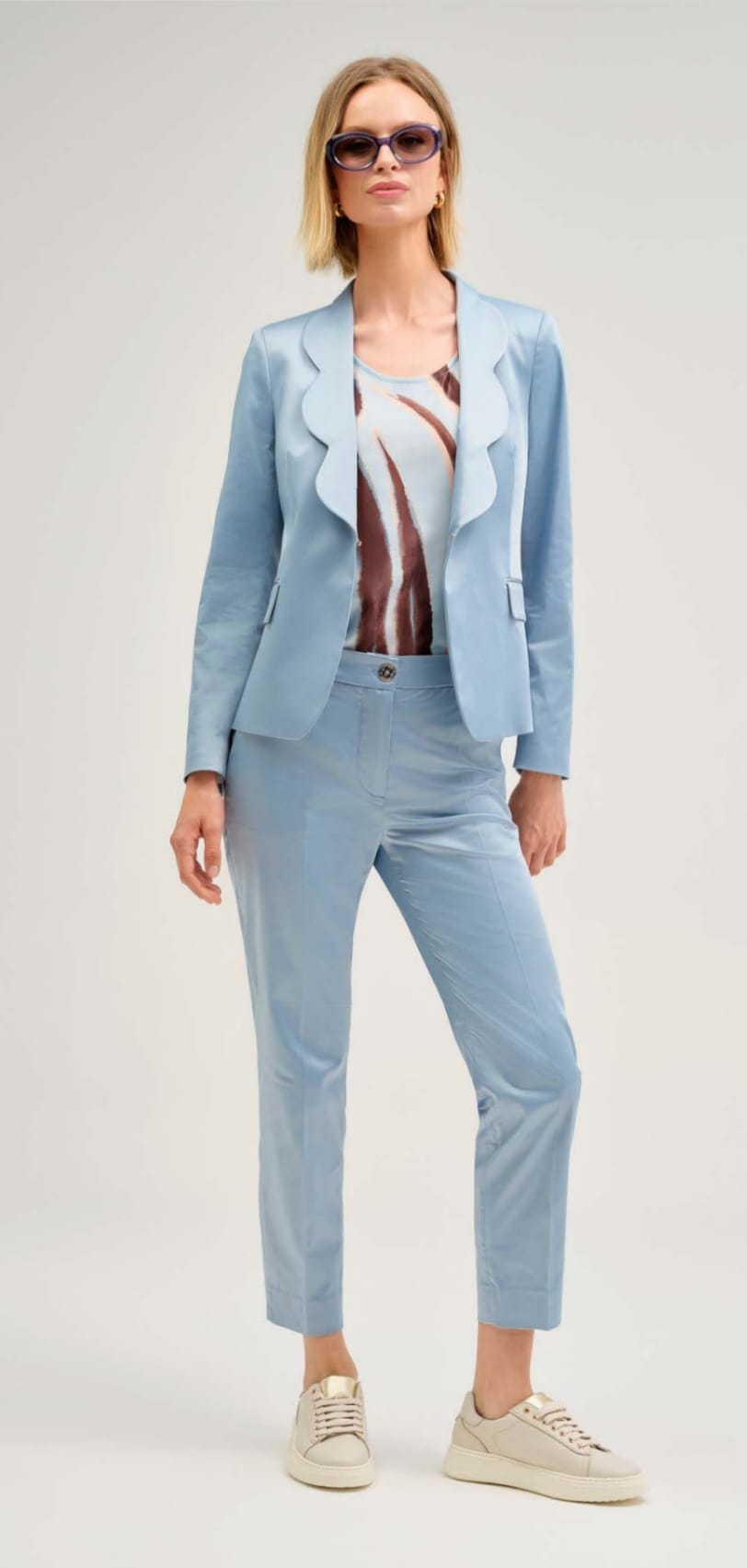 Pantaloni conici satinati