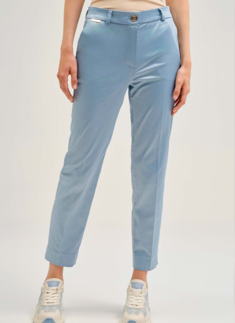 Pantaloni conici satinati