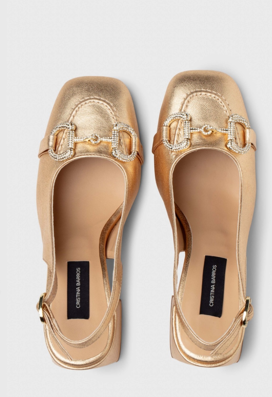  Pantofi Slingback – Piele Texturată Aurie cu Detaliu Bijuterie