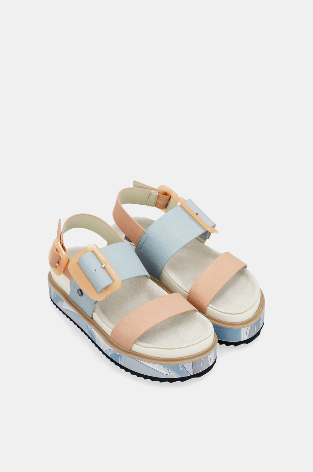 Sandale – Design Artistic și Confort la Fiecare Pas