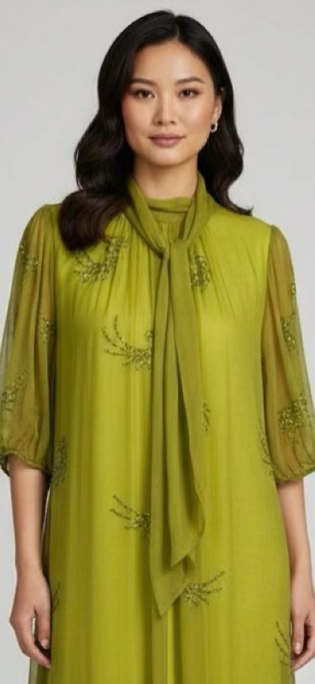 Rochie Premium din Mătase Naturală Verde și Detalii Brodate