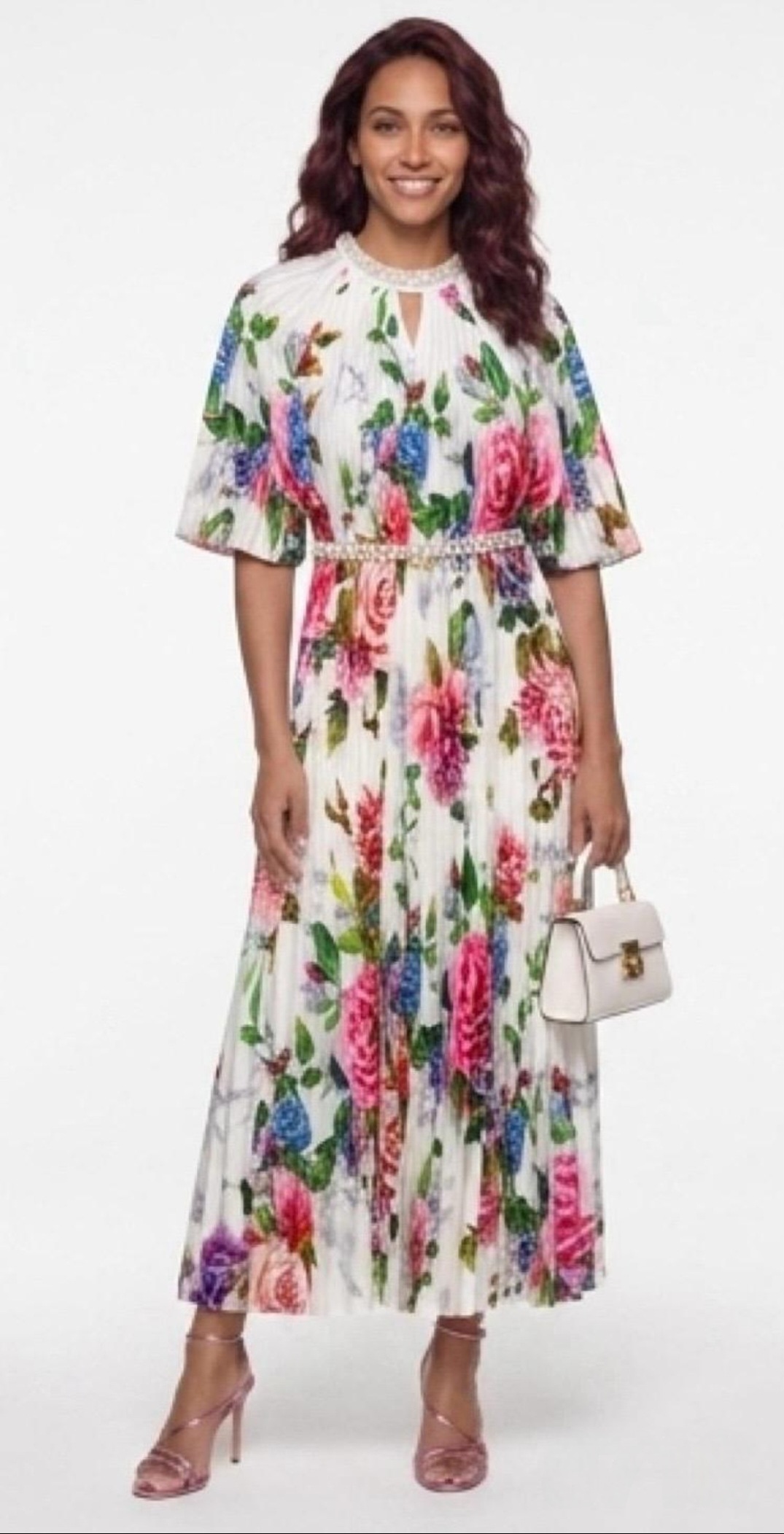 Rochie Elegantă Plisată cu Imprimeu Floral și Detalii din Perle