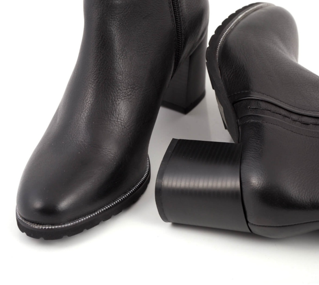 Botine confortabile din piele naturala