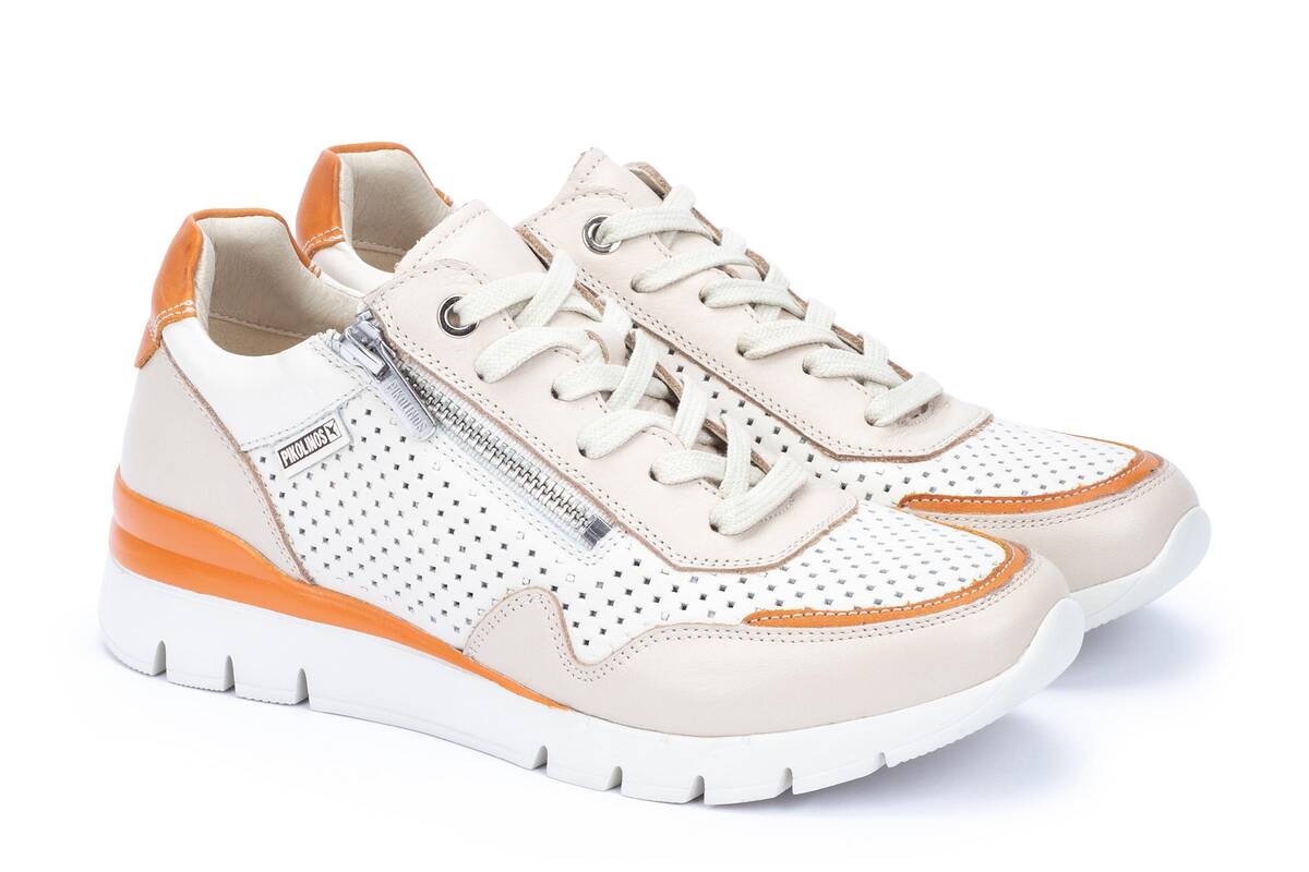 Pantofi sport din piele naturala perforata