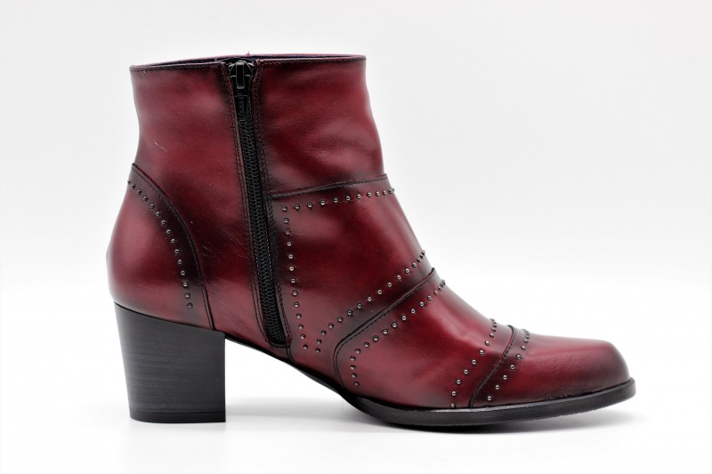 Botine din piele naturala 